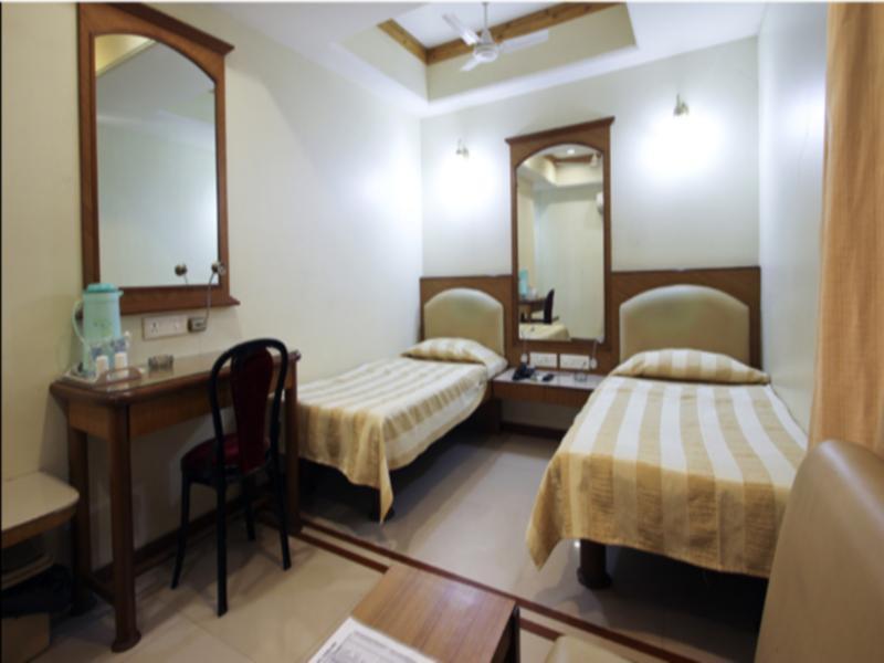 Hotel Parklane Bombay Esterno foto