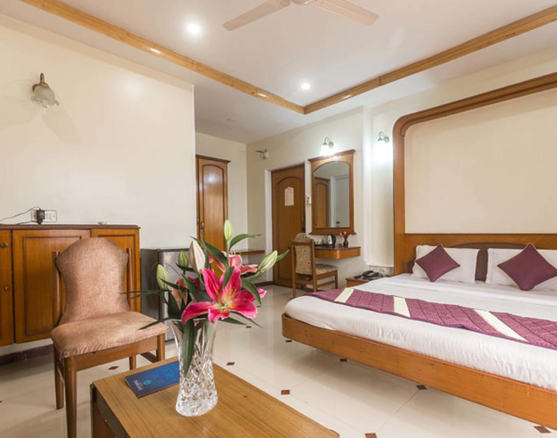 Hotel Parklane Bombay Esterno foto